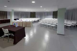 Гостиница Аврора Челябинск-3